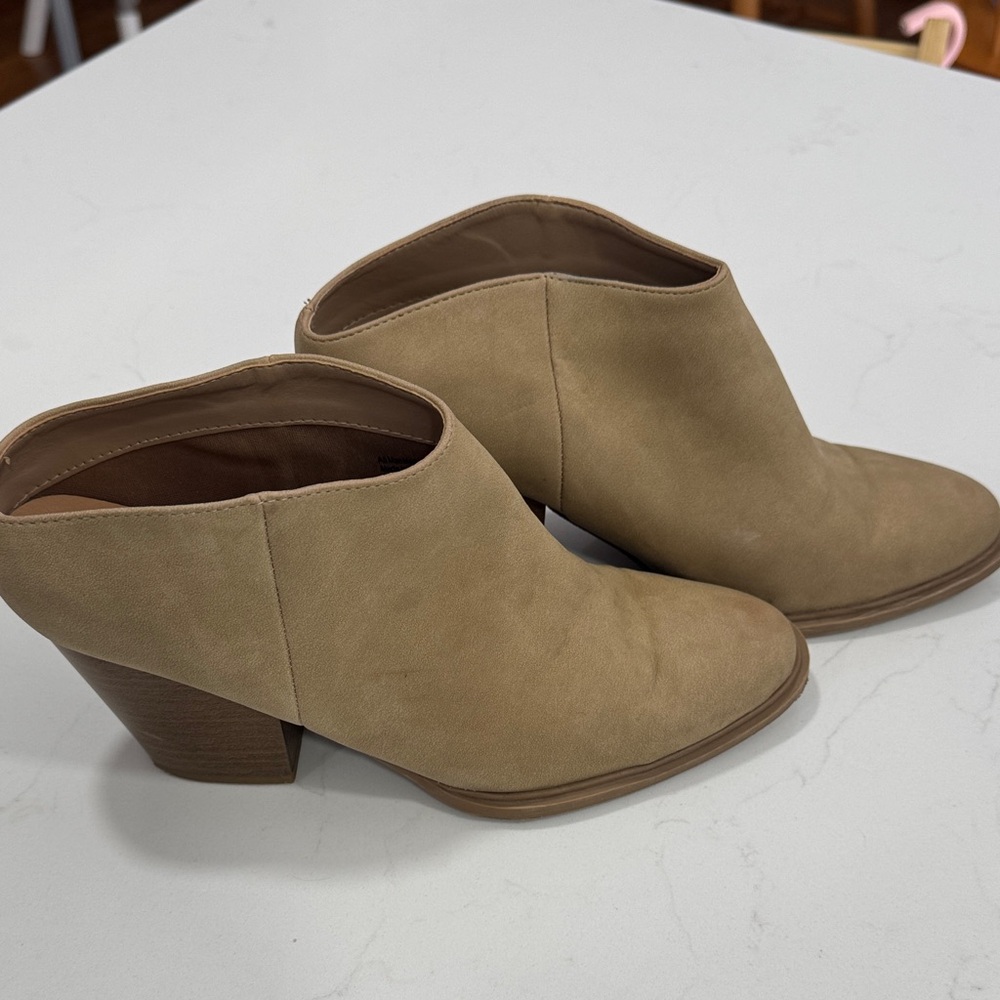 Brash Tan Ankle Boots